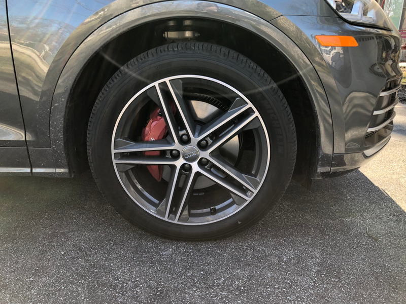 I much prefer these 20" 5 spoke wheels to the 21" wheels that seem to be very popular on these. Also, OOHH red calipers.